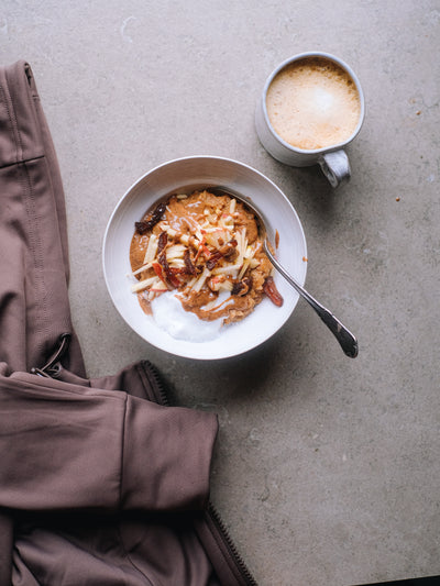 Autumn carrot cake porridge - with almond butter and coconut yoghurt